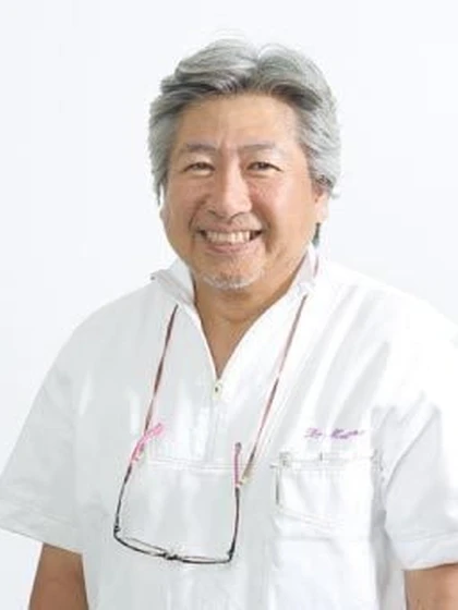 院長 歯学博士 松野 功の写真