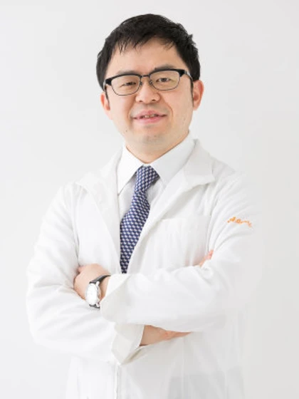 院長 医学博士(Ph.D.) 経営学修士(MBA) 小栗 淳の写真