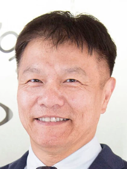 院長 歯学博士 陳 明裕の写真