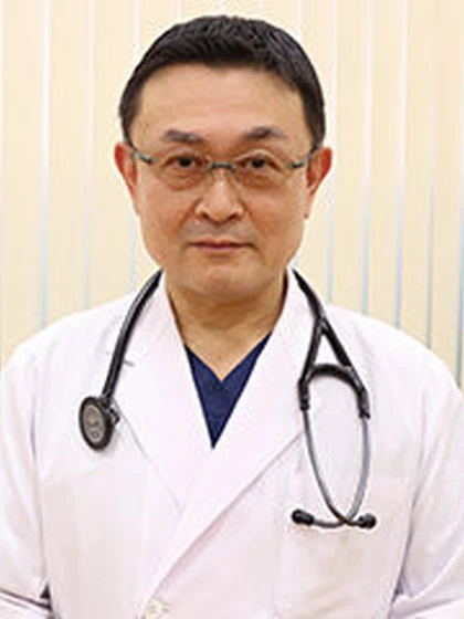 院長 医学博士 隈部 俊次の写真