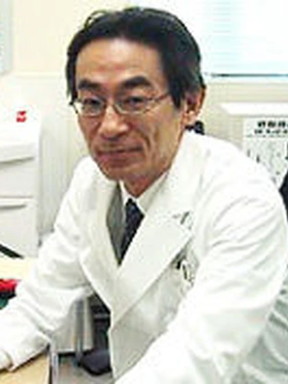 院長 医学博士 川原 元の写真