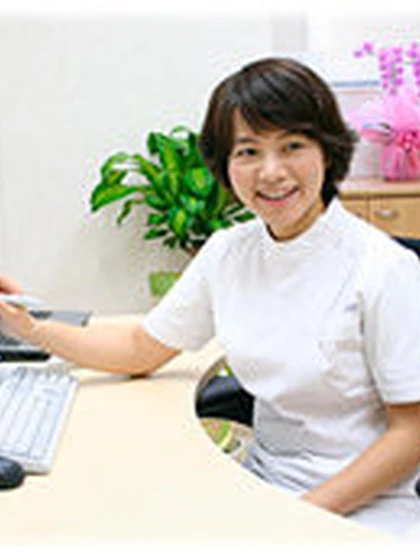 院長 医学博士 野崎 元子の写真
