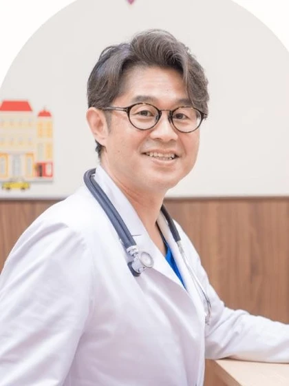 院長 医学博士 内山 敬達の写真