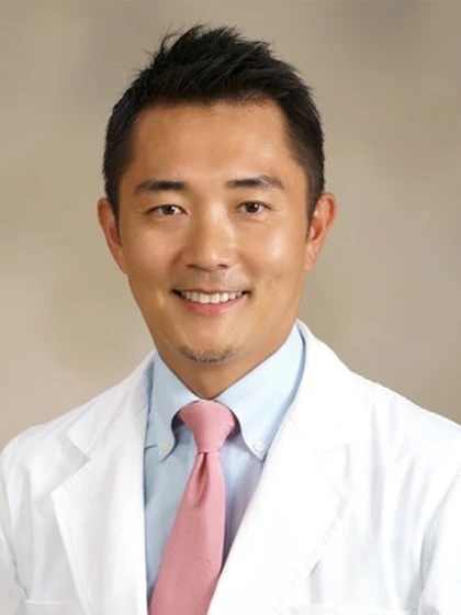 院長 医学博士 大本 雅弘の写真