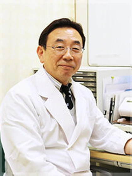 院長 椿 秀三千の写真