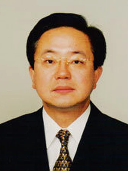 院長 医学博士 三宅 嘉雄の写真