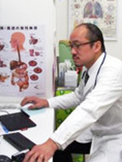 院長 林 泰志の写真