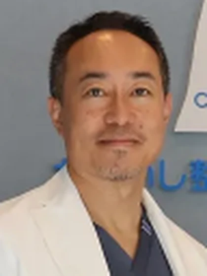 院長 上石 貴之の写真
