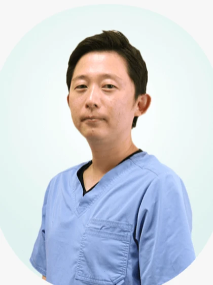 院長 愛甲 啓の写真