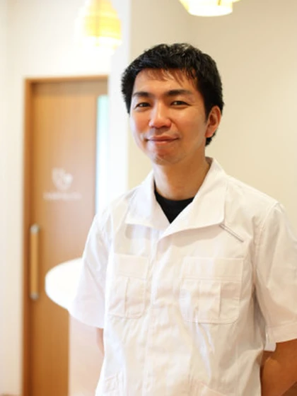 院長 折津 友隆の写真