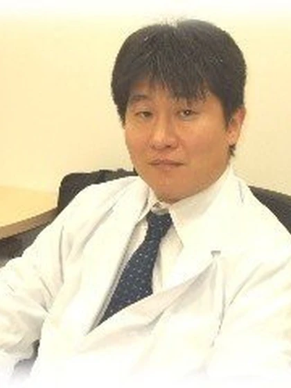 院長 長谷部 信成の写真