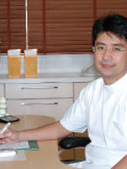 院長 医学博士 加藤 信岳の写真