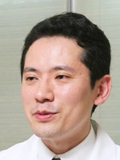 院長 医学博士 山本 亜偉策の写真