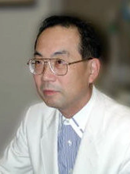 院長 医学博士 松野 堅の写真