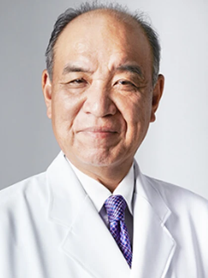 院長 理事長 鶴見 隆史の写真