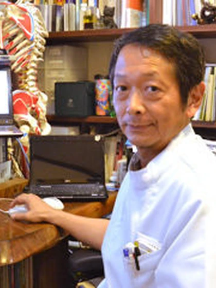 院長 医学博士 星野 茂の写真
