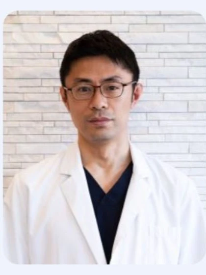 院長 医学博士 芳村 憲泰の写真