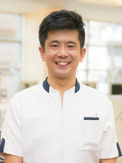 院長 医学博士 吉冨 亮太の写真