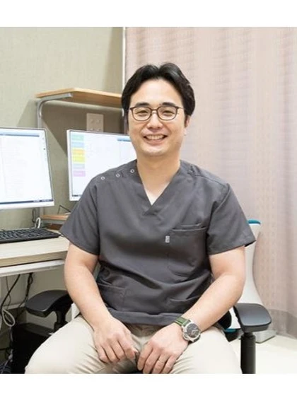 院長 医学博士 金井 有吾の写真