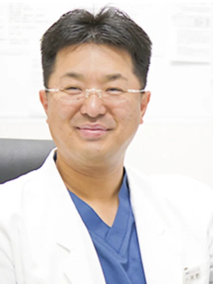 院長 医学博士 売野 智之の写真