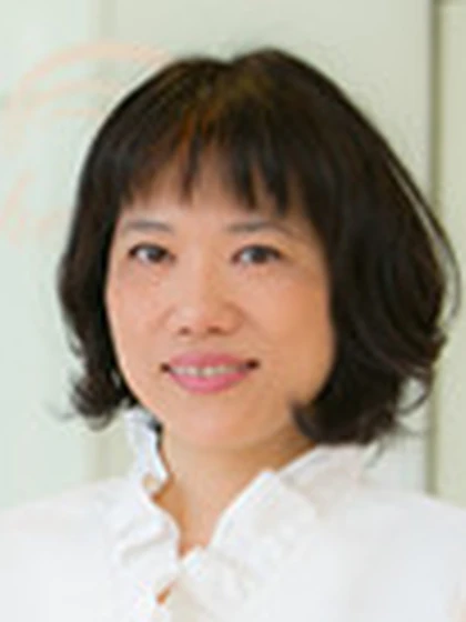 院長 歯学博士 今泉 三枝の写真