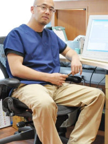 院長 医学博士 村上 謹士郎の写真