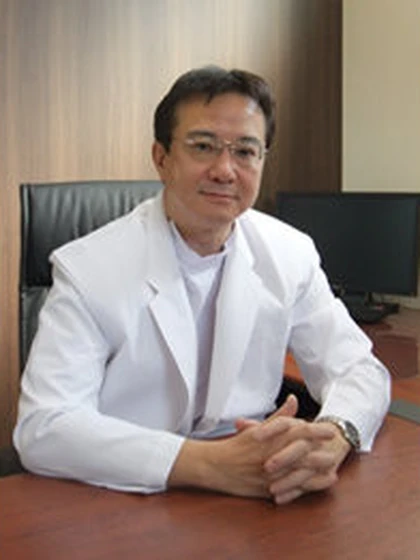 院長 医学博士 加藤 洋隆の写真
