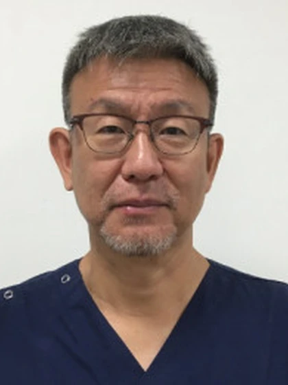 白内障・ICL手術担当 矢部 伸幸の写真