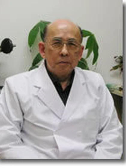 名誉院長 柴本 昭雄の写真