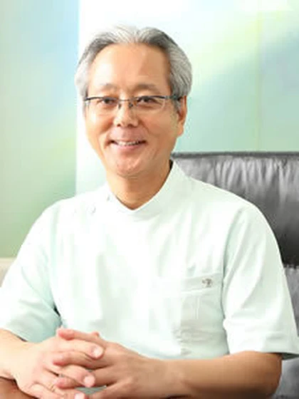 院長 医学博士 西川 吉伸の写真