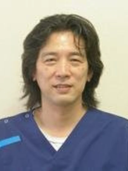 院長 堤 俊の写真