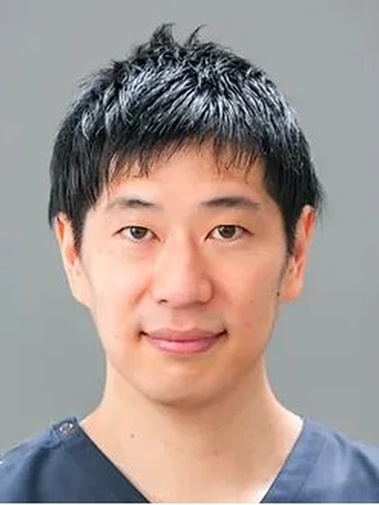 歯科医師 星 嵩の写真
