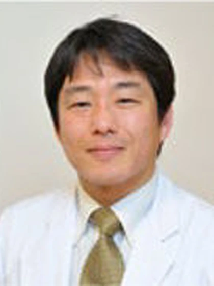 院長 医学博士 難波 行臣の写真