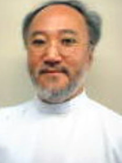 院長 医学博士 吉岡 琢の写真