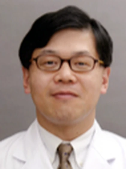院長 医学博士 松生 恒夫の写真