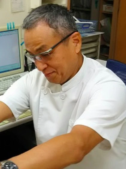 院長 岡本 記代士の写真