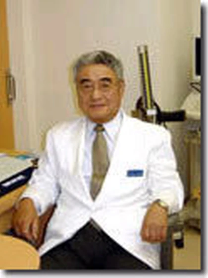 顧問 医学博士 青木 照明の写真
