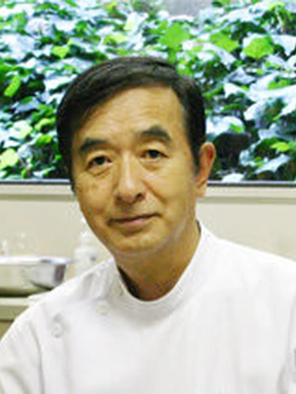 院長 医学博士 比企 健男の写真