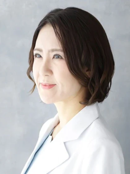 院長 副院長 倉 知子の写真