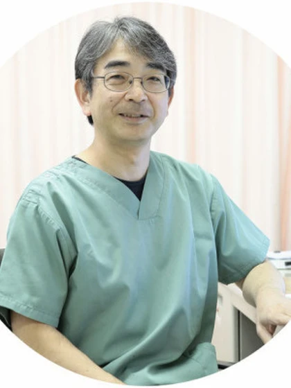 院長 医学博士 宇納 恵三の写真