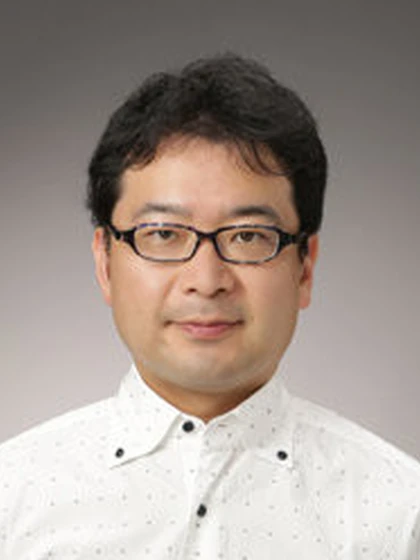 院長 鈴木 智広の写真