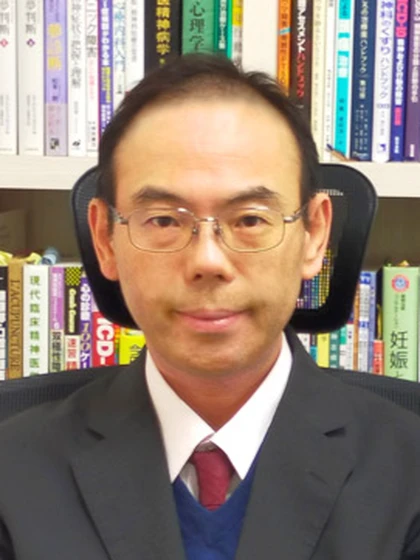 院長 医学博士  岡本 俊一の写真