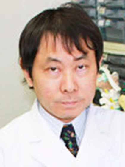 院長 医学博士 本藤 寛之の写真