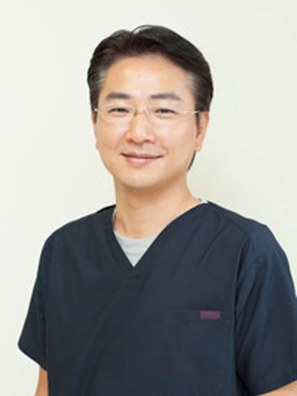 院長 歯学博士 倉島 茂樹の写真