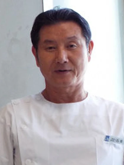 院長 院長 石見 賀正の写真