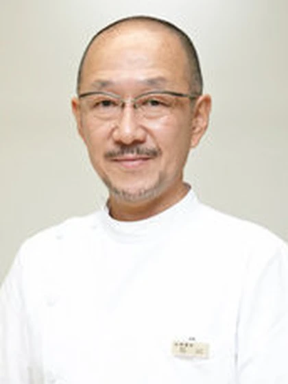 院長 医学博士、近畿大学医学部非常勤講師 石川 泰章の写真