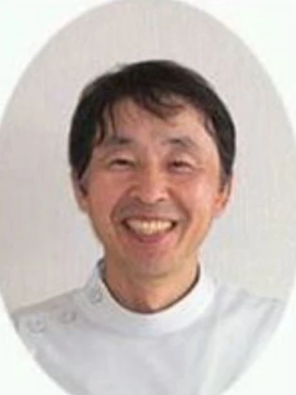 院長 納 谷 裕の写真