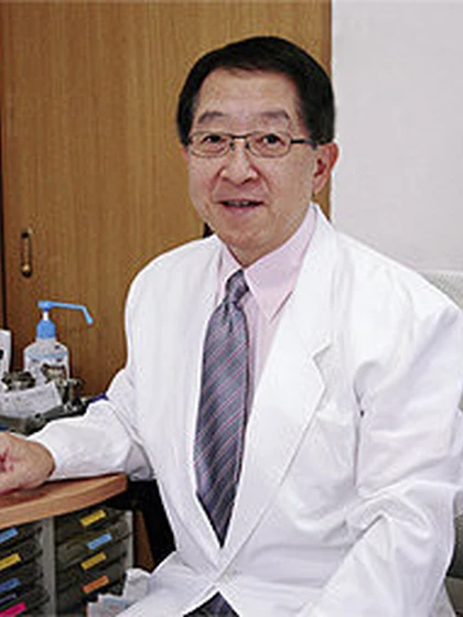 院長 医学博士 渡辺 滋の写真