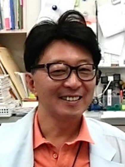 院長 松林 保智の写真