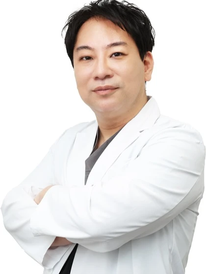 院長 高田泰宜の写真